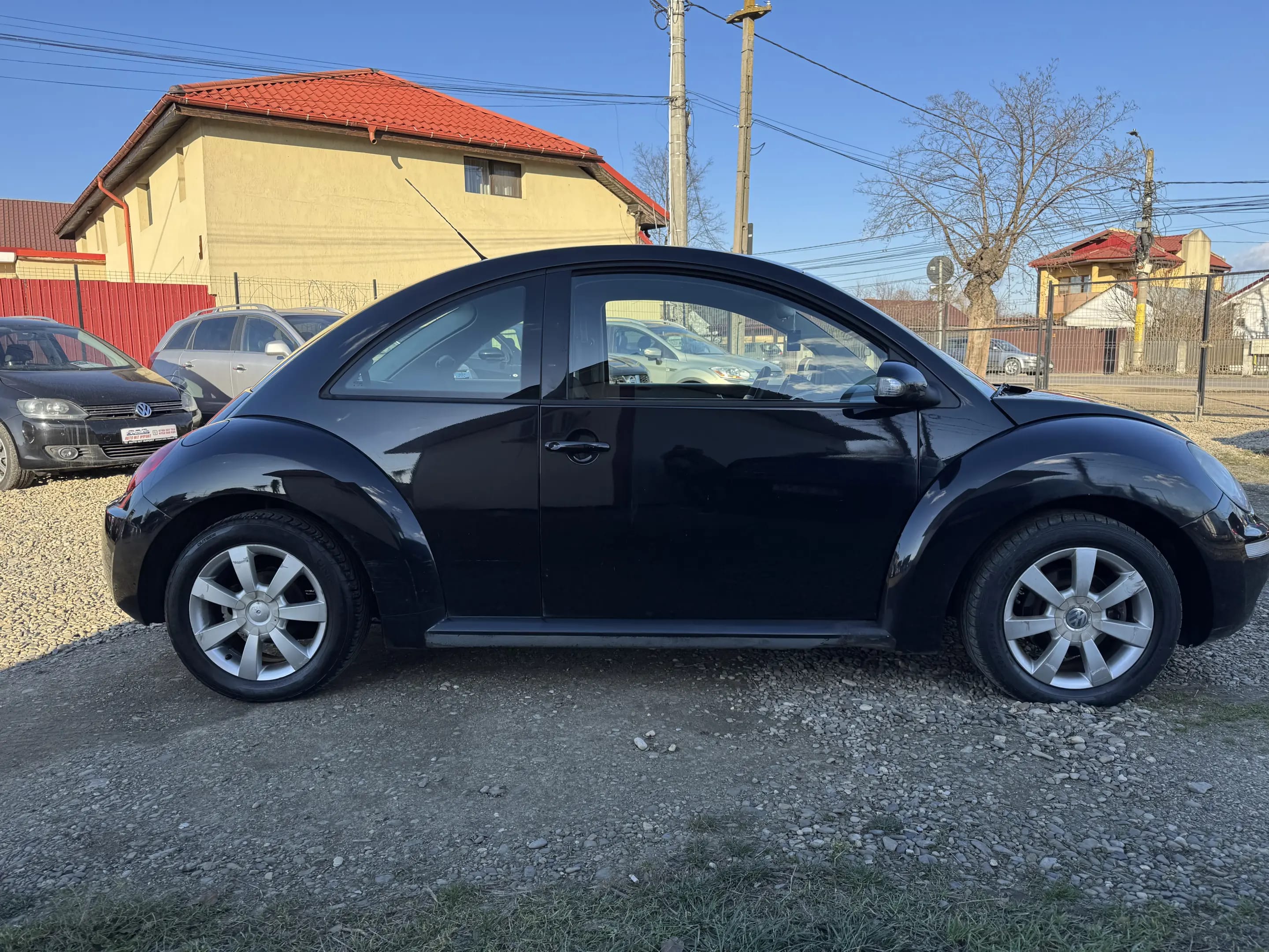 Volkswagen New Beetle
