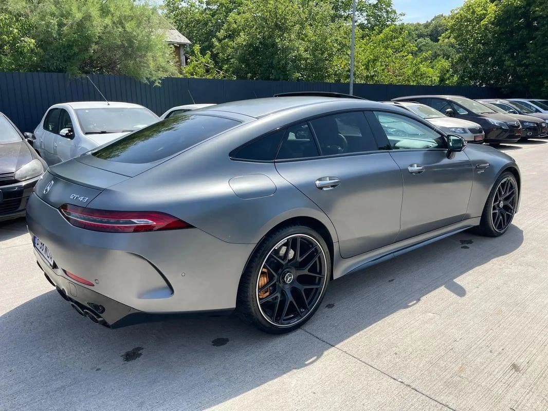 Mercedes-Benz AMG GT