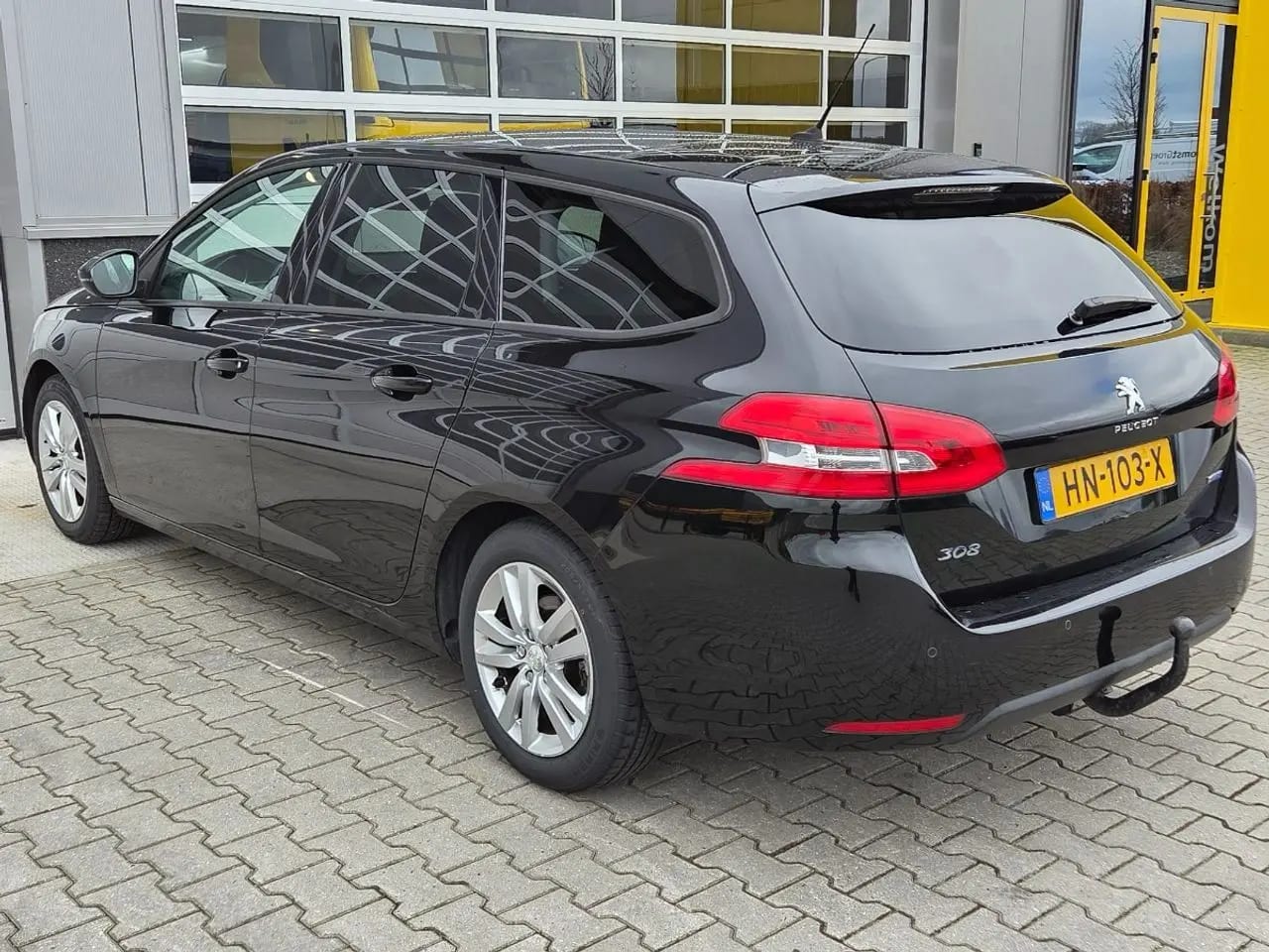 Peugeot 308