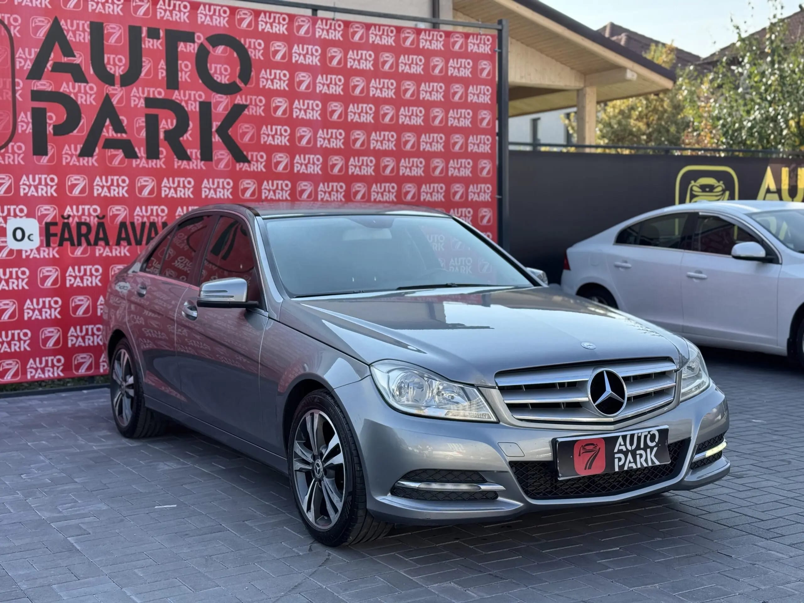 Mercedes-Benz C 220