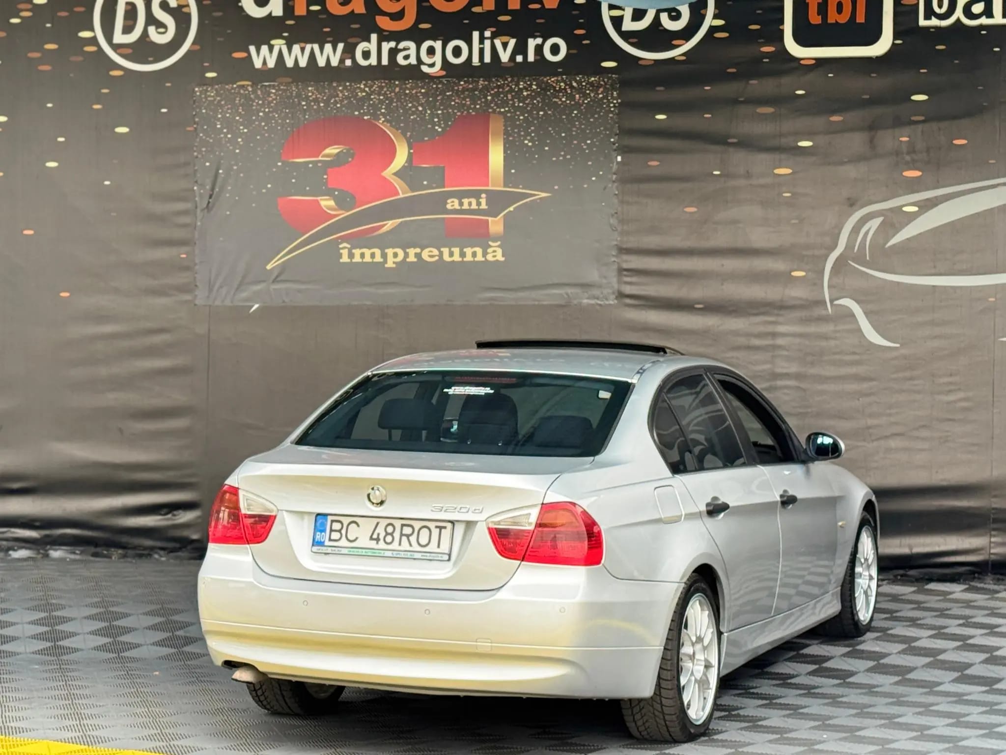 BMW 320