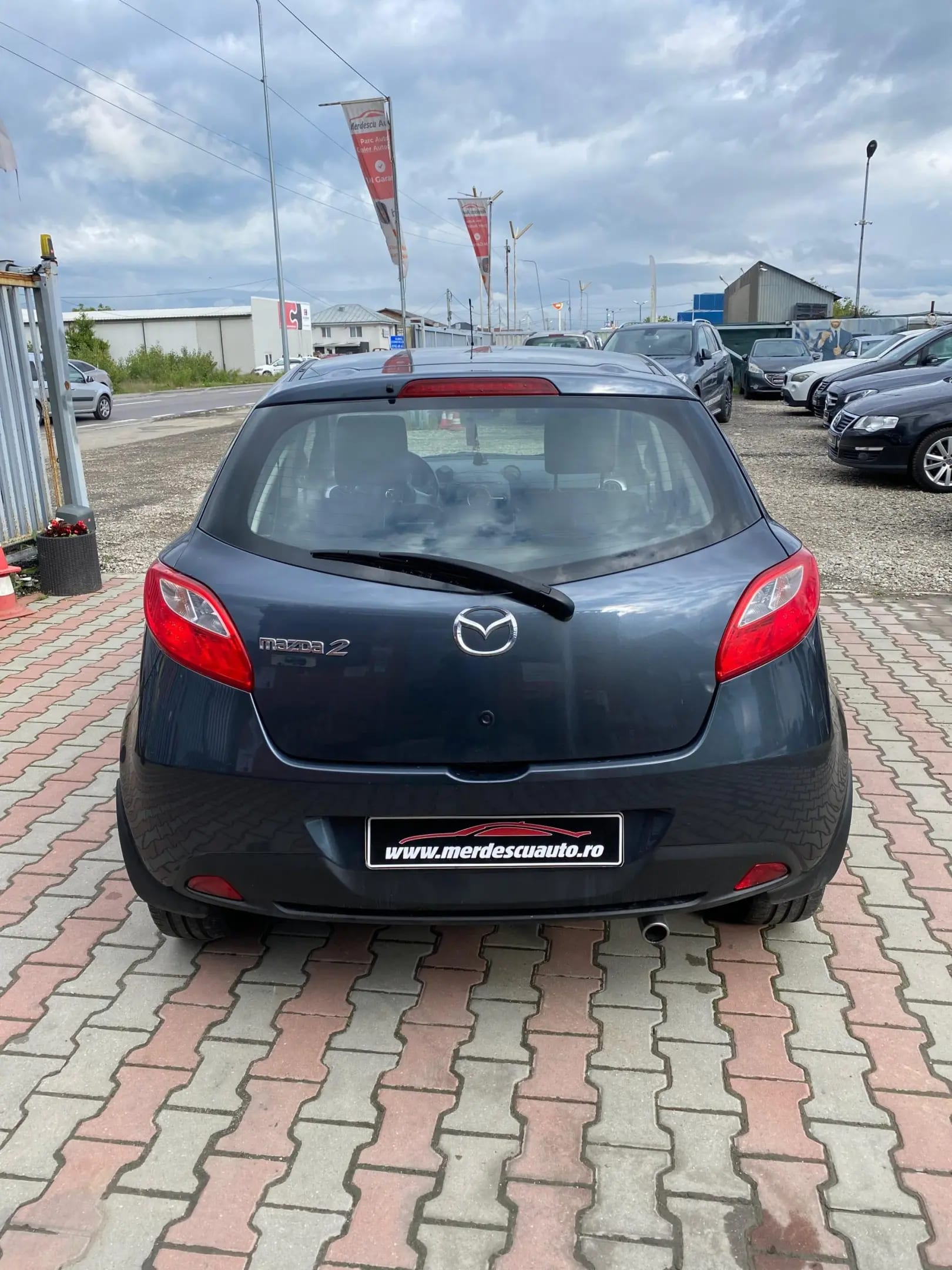 Mazda 2