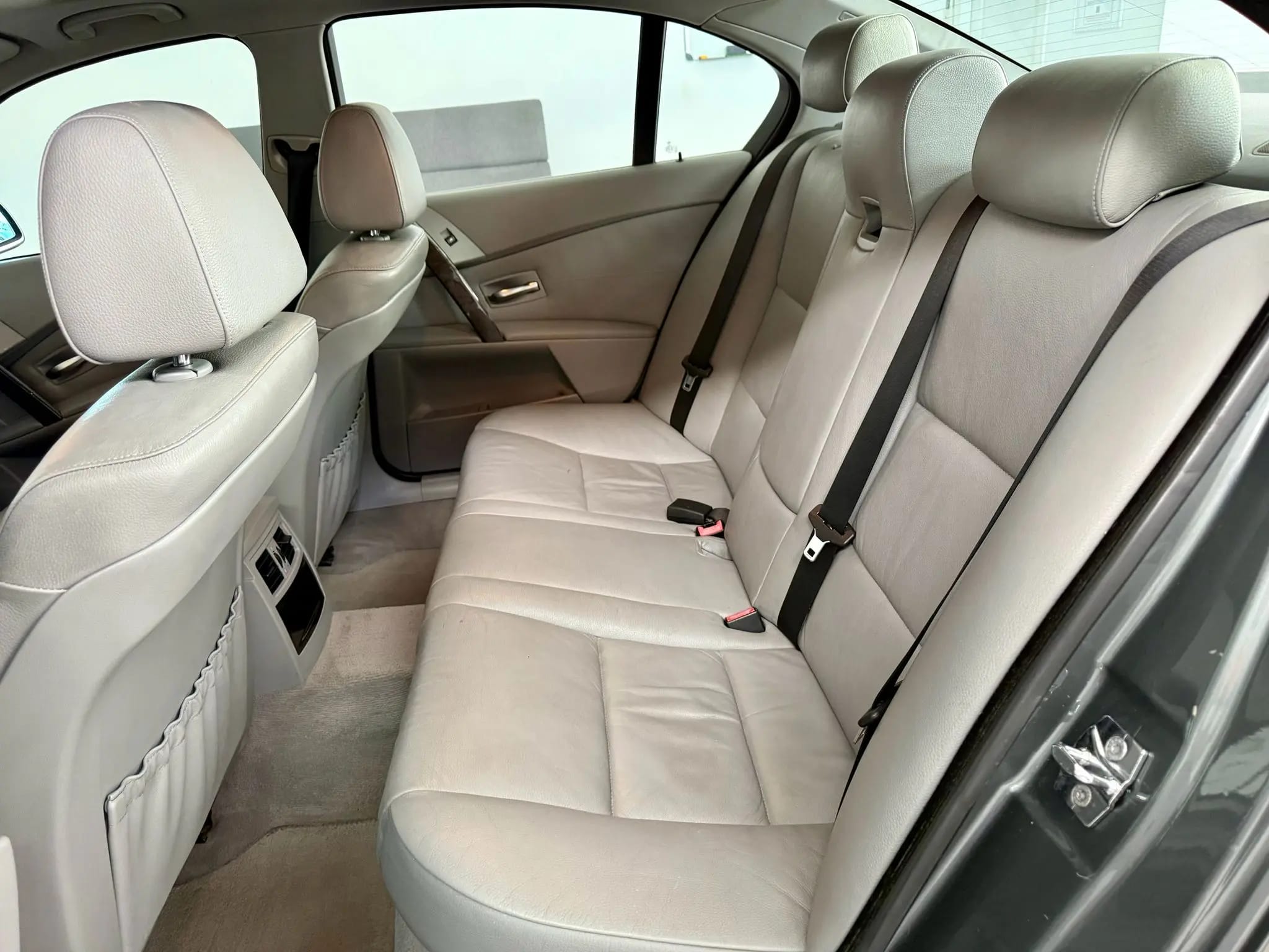 BMW 525