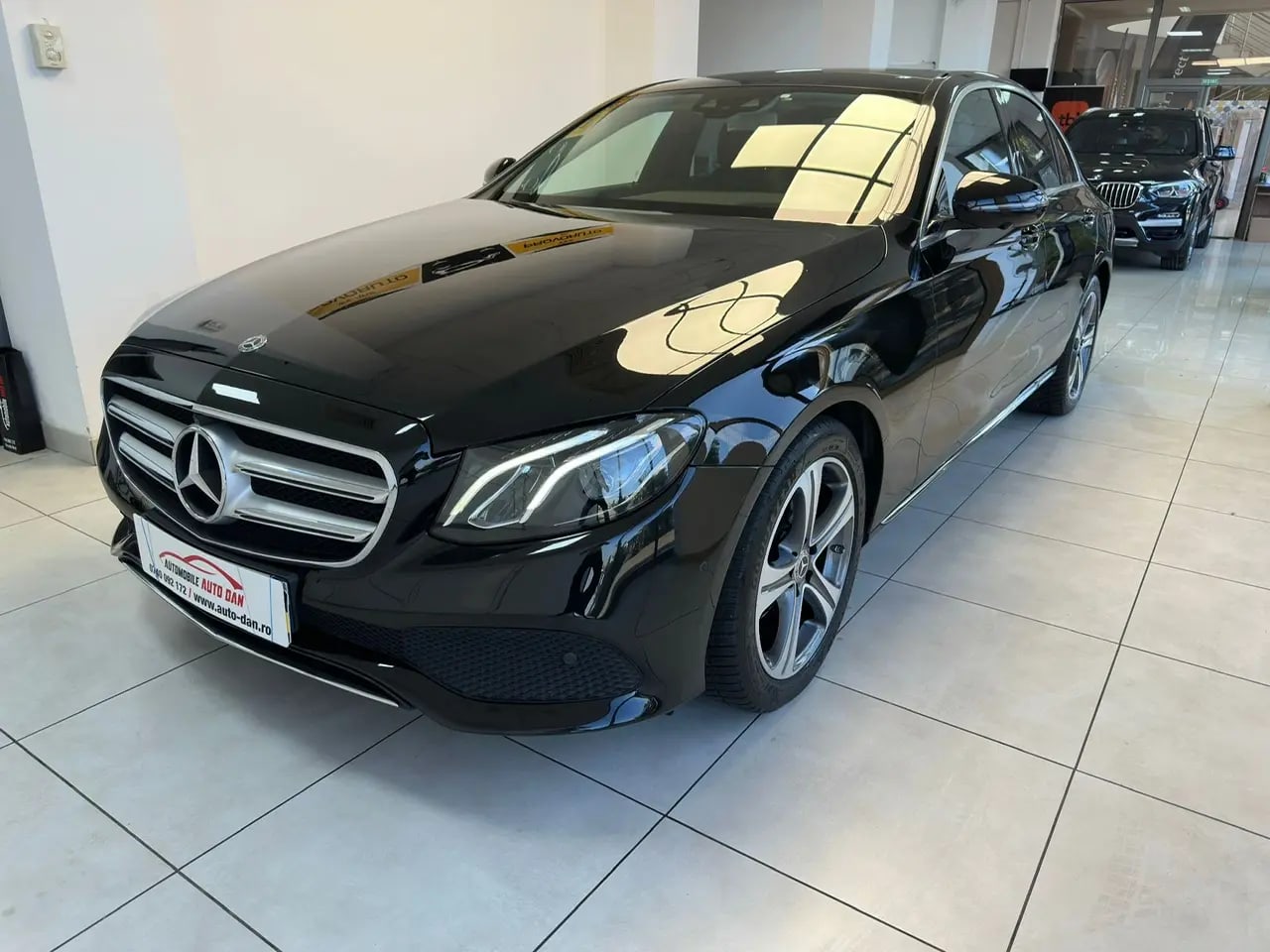Mercedes-Benz E 220
