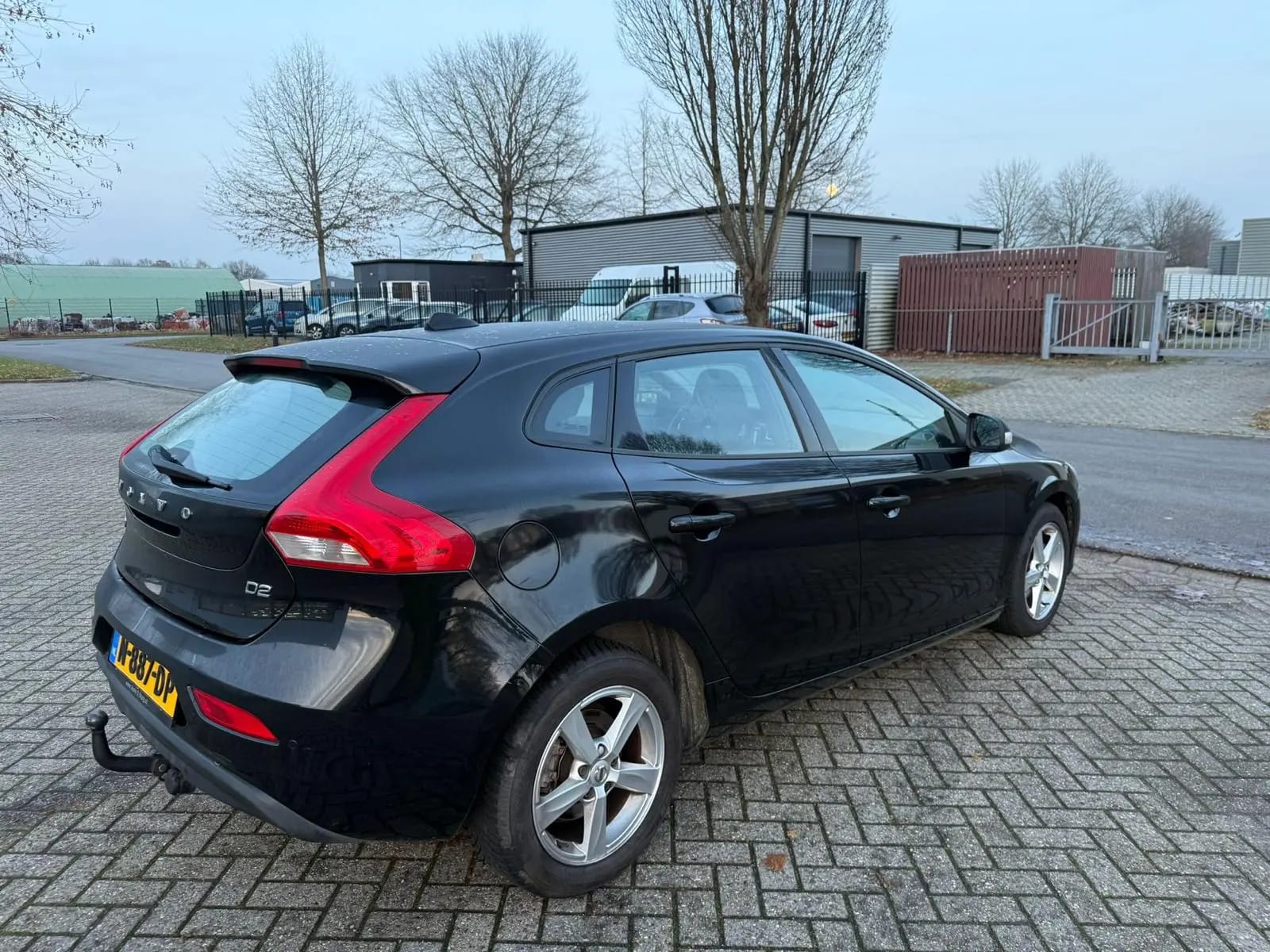 Volvo V40