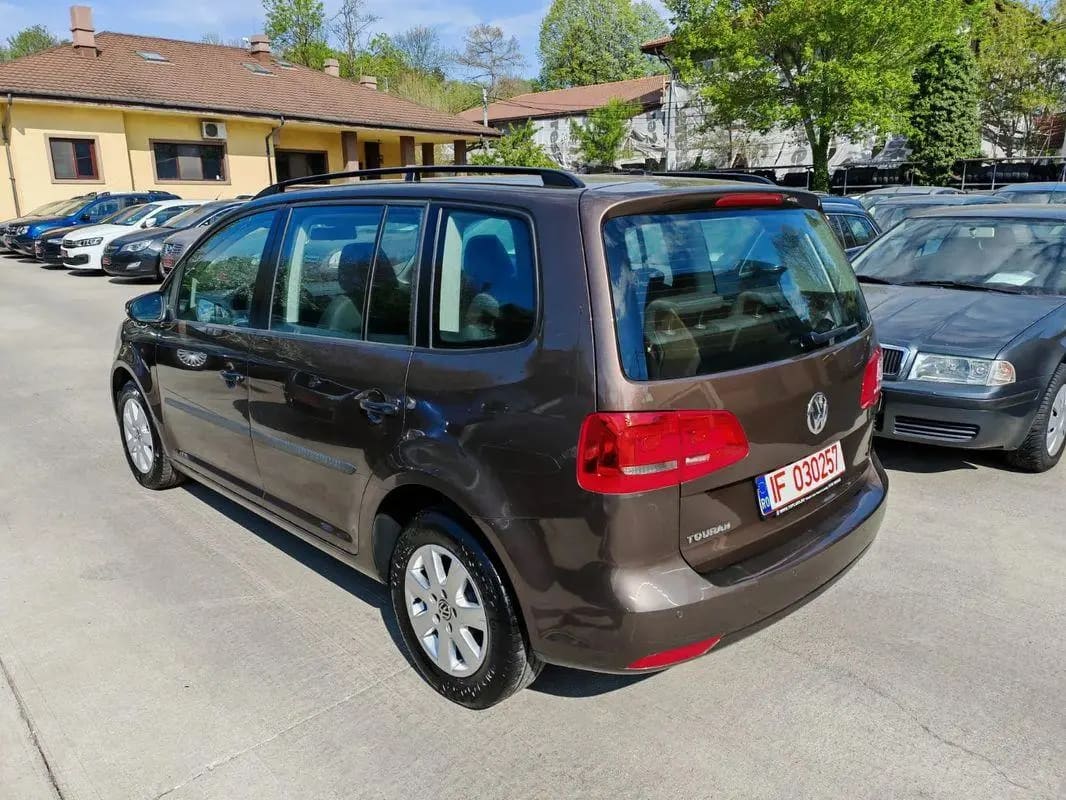 Volkswagen Touran
