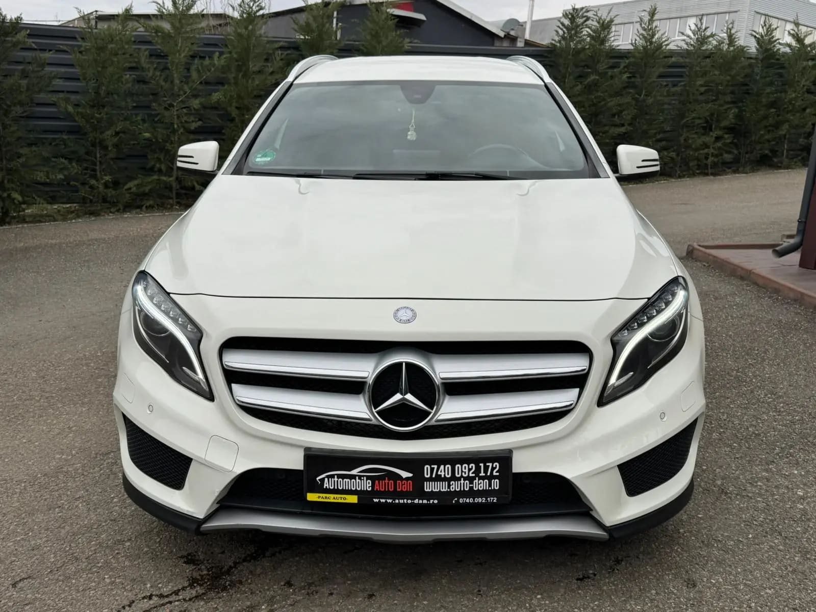 Mercedes-Benz GLA 200