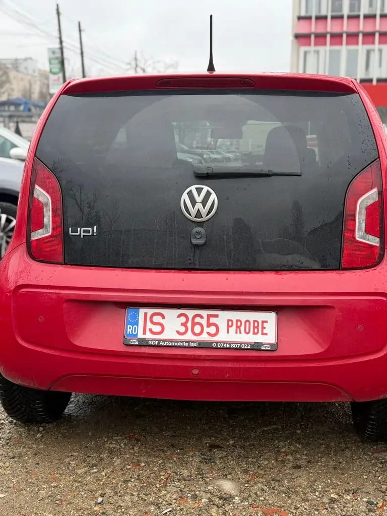 Volkswagen up!
