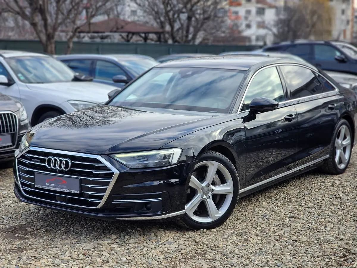 Audi A8