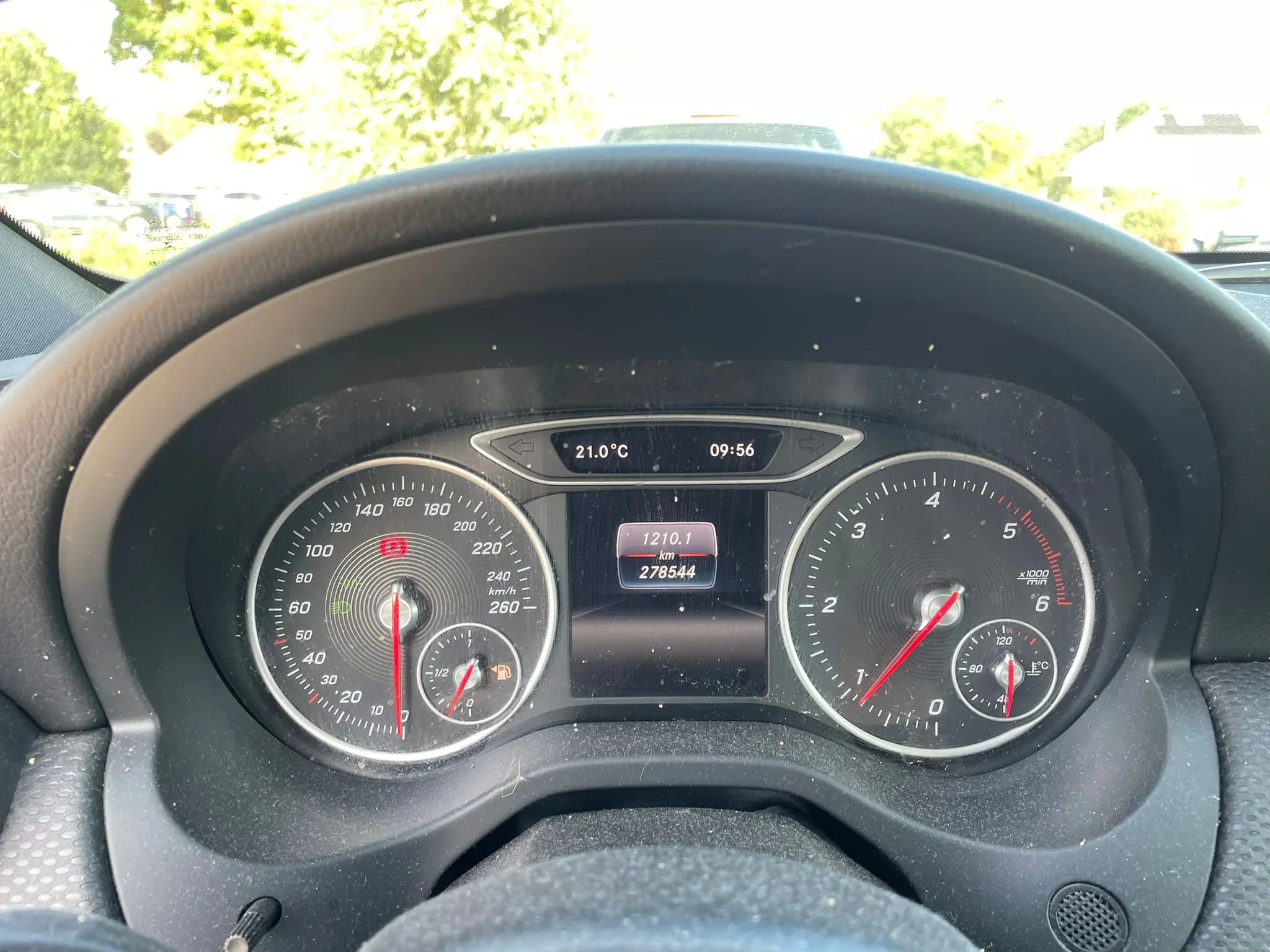 Mercedes-Benz A180