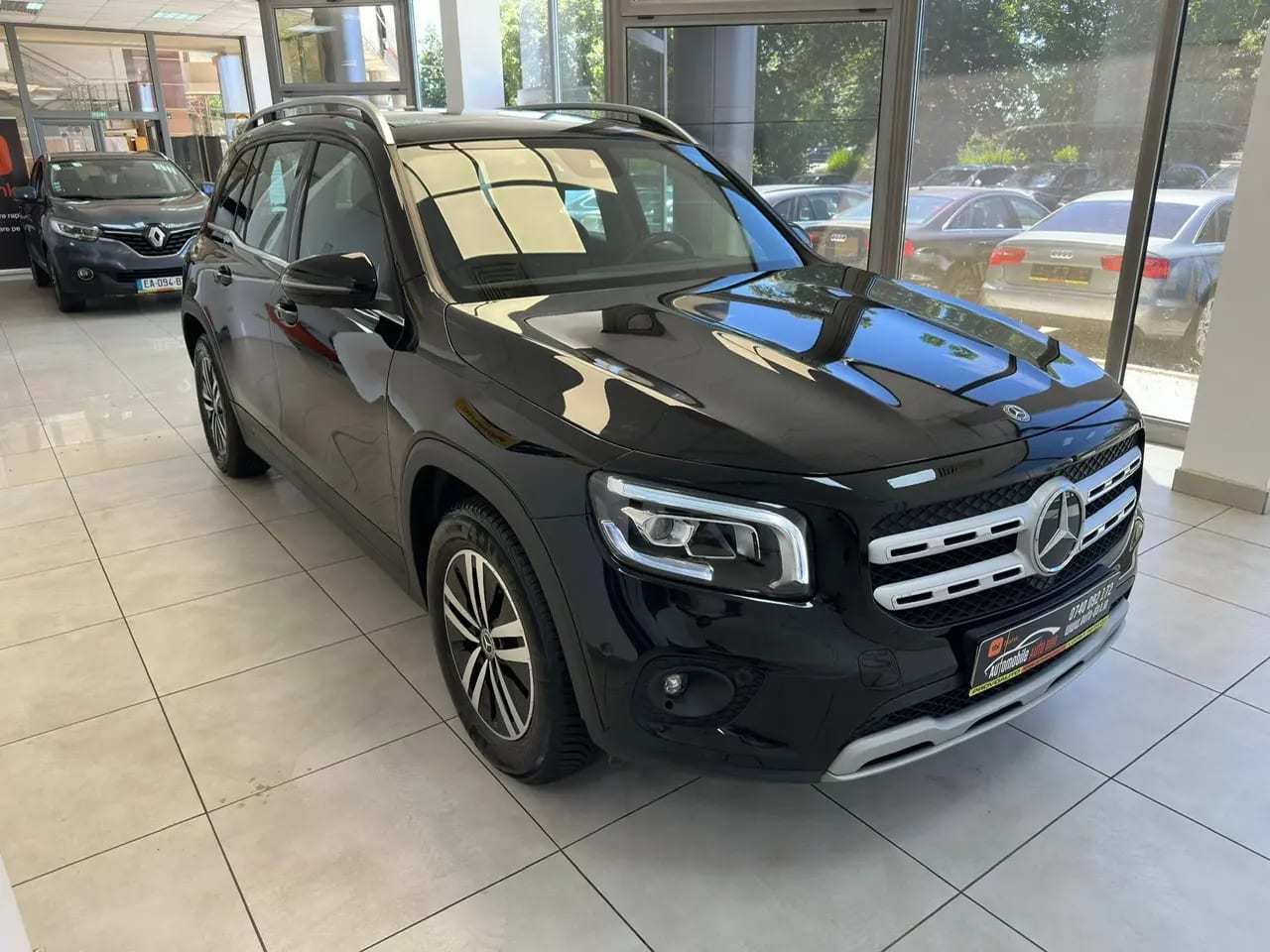 Mercedes-Benz GLB 200
