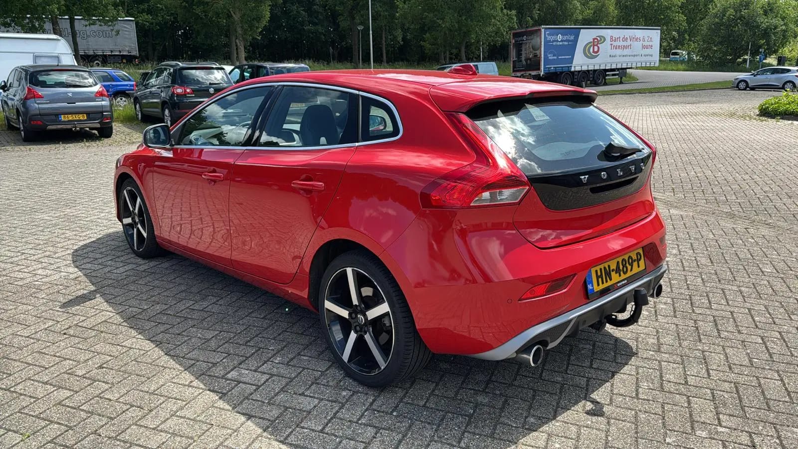 Volvo V40
