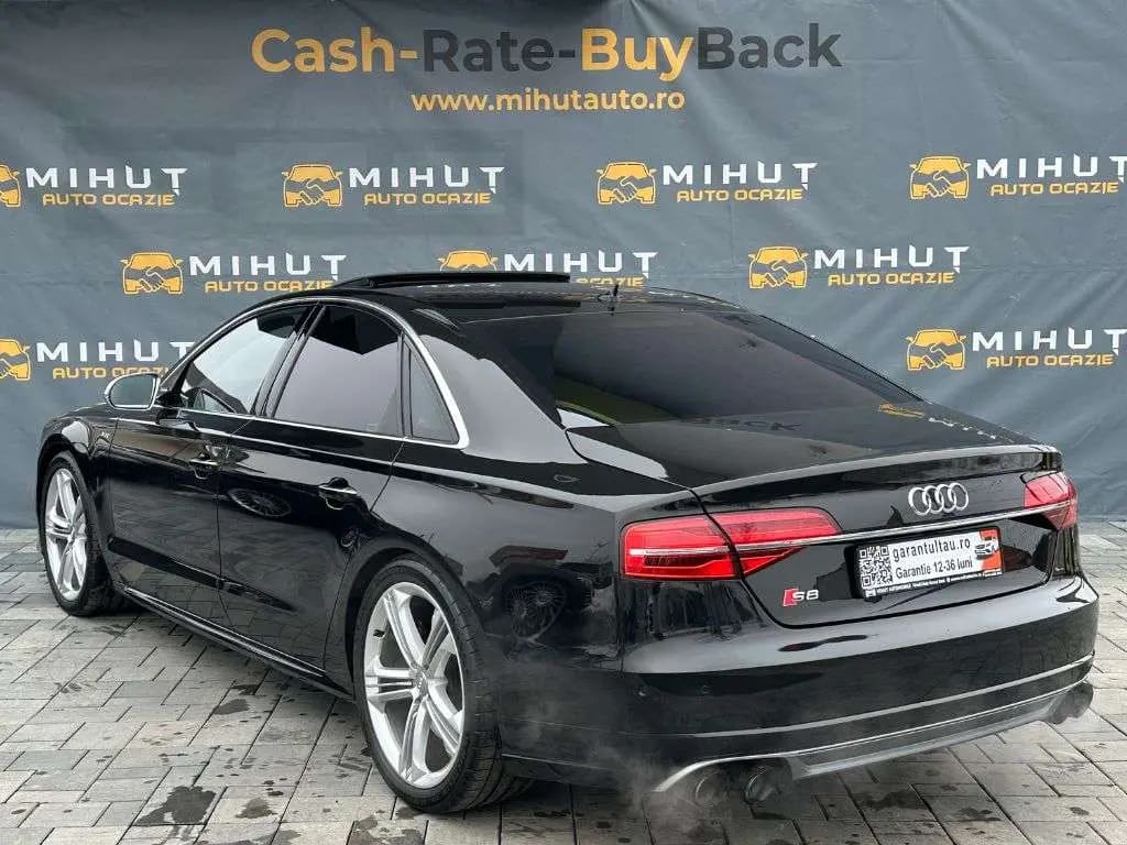 Audi S8