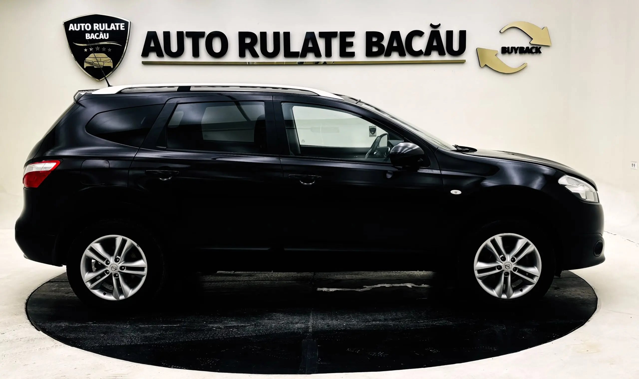 Nissan Qashqai+2