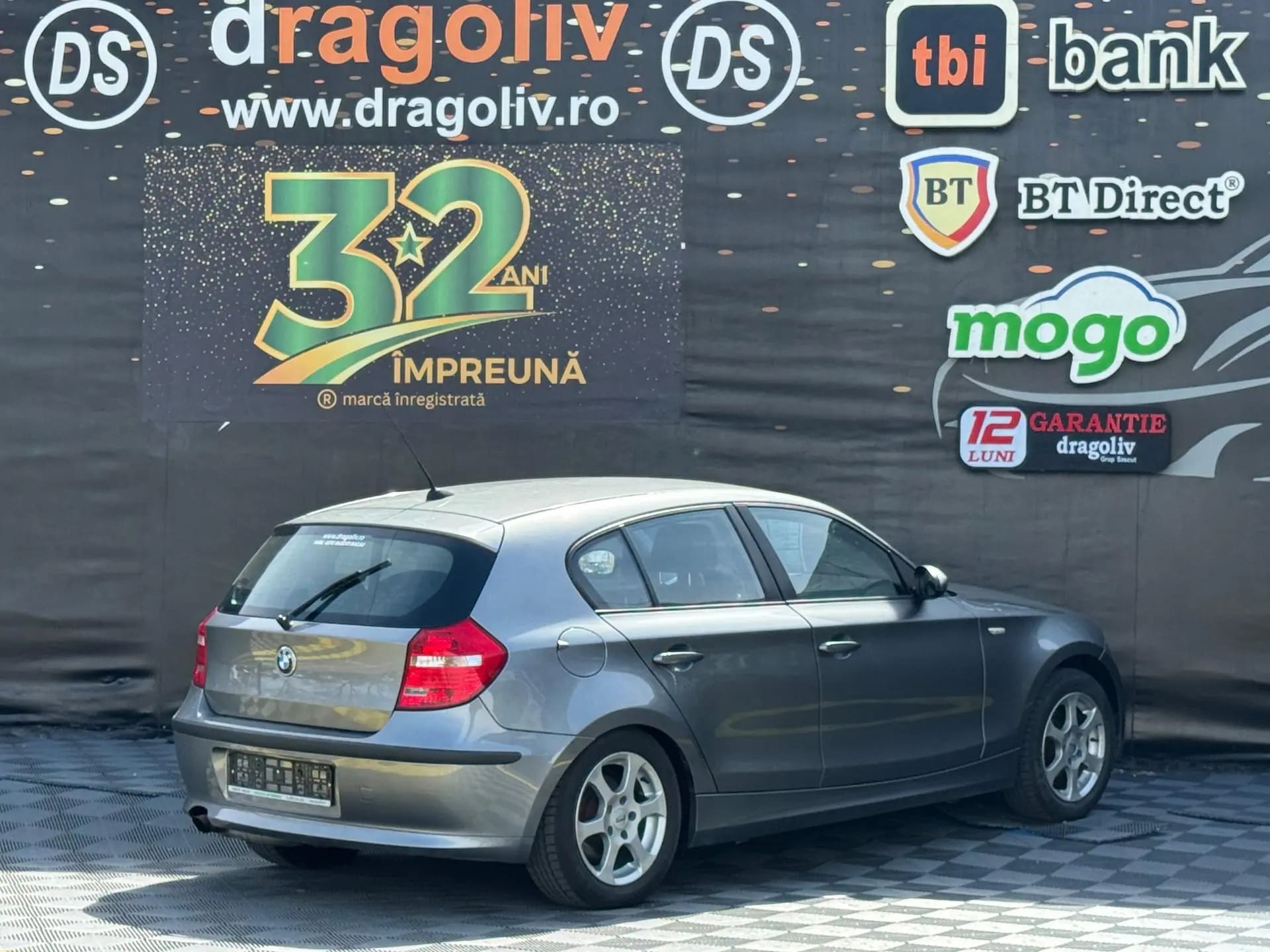 BMW 120