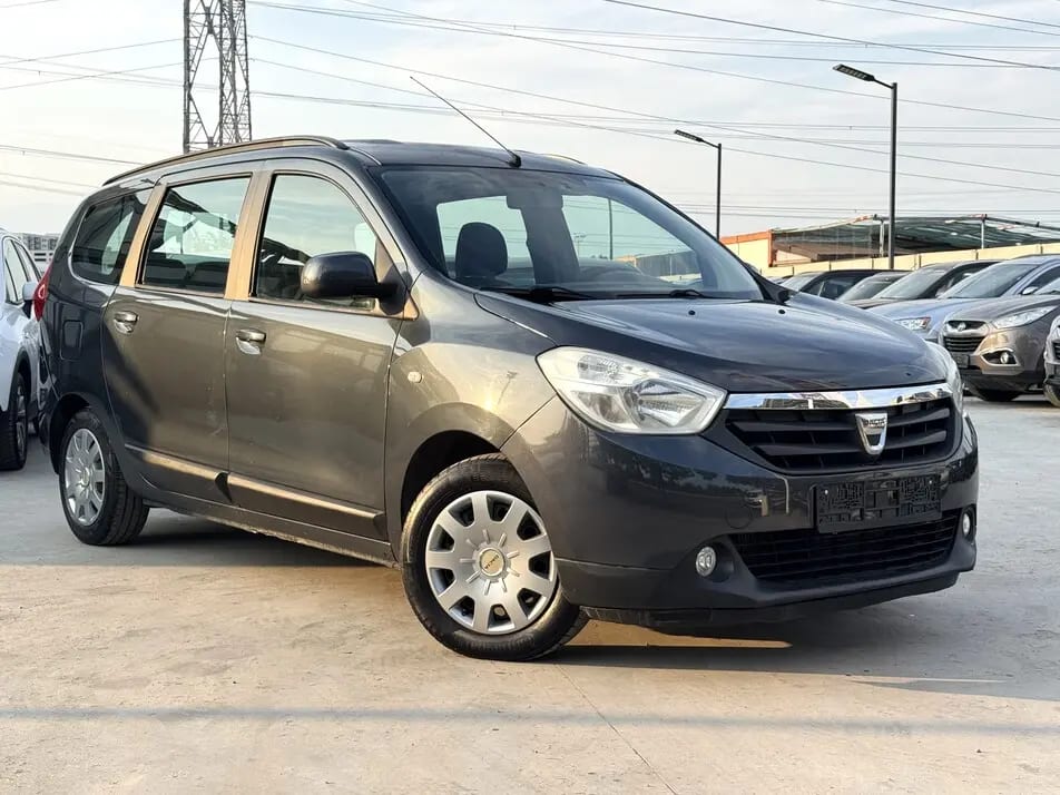 Dacia Lodgy