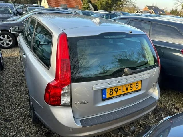 Volvo V50