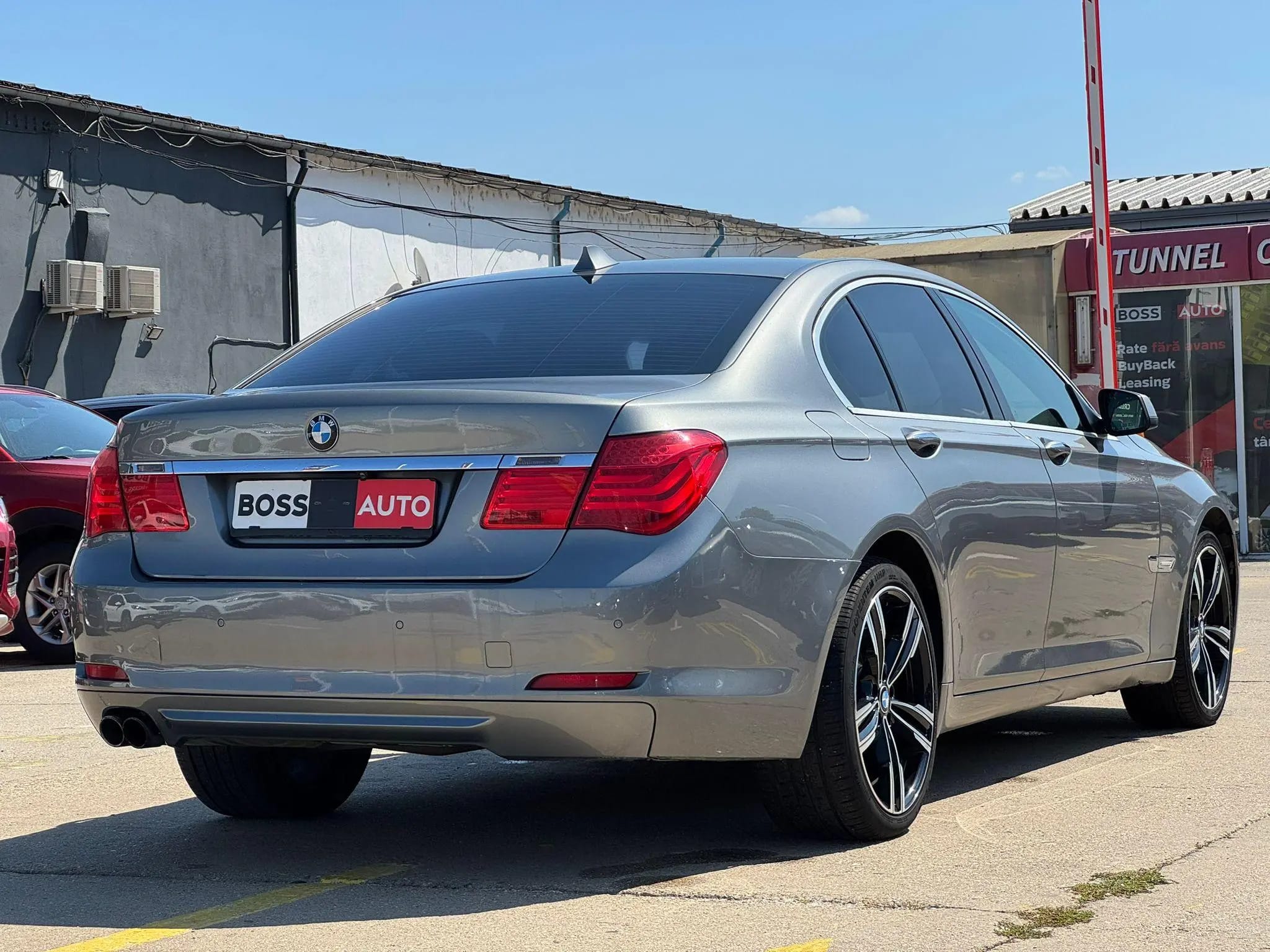 BMW 730