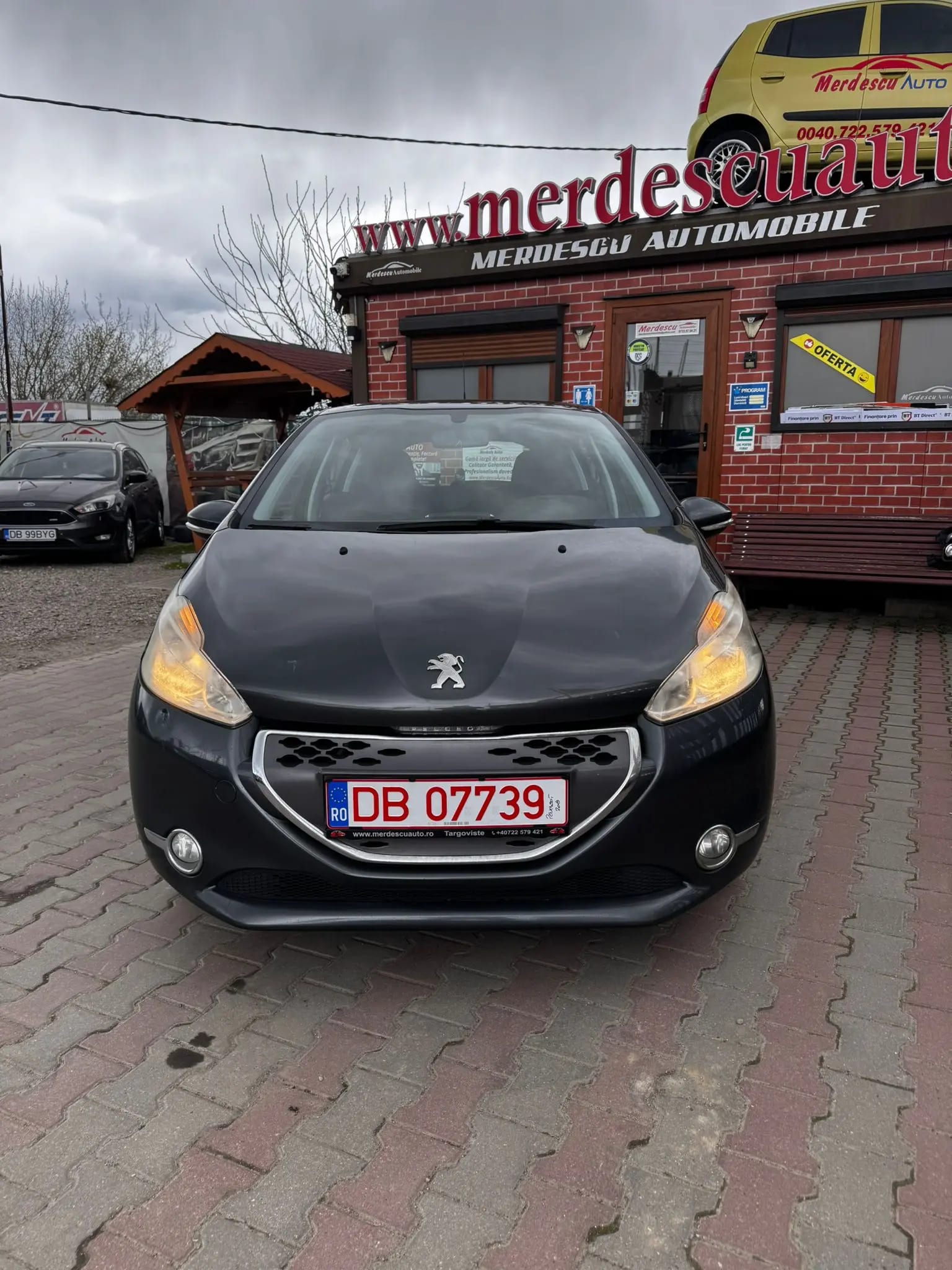 Peugeot 208