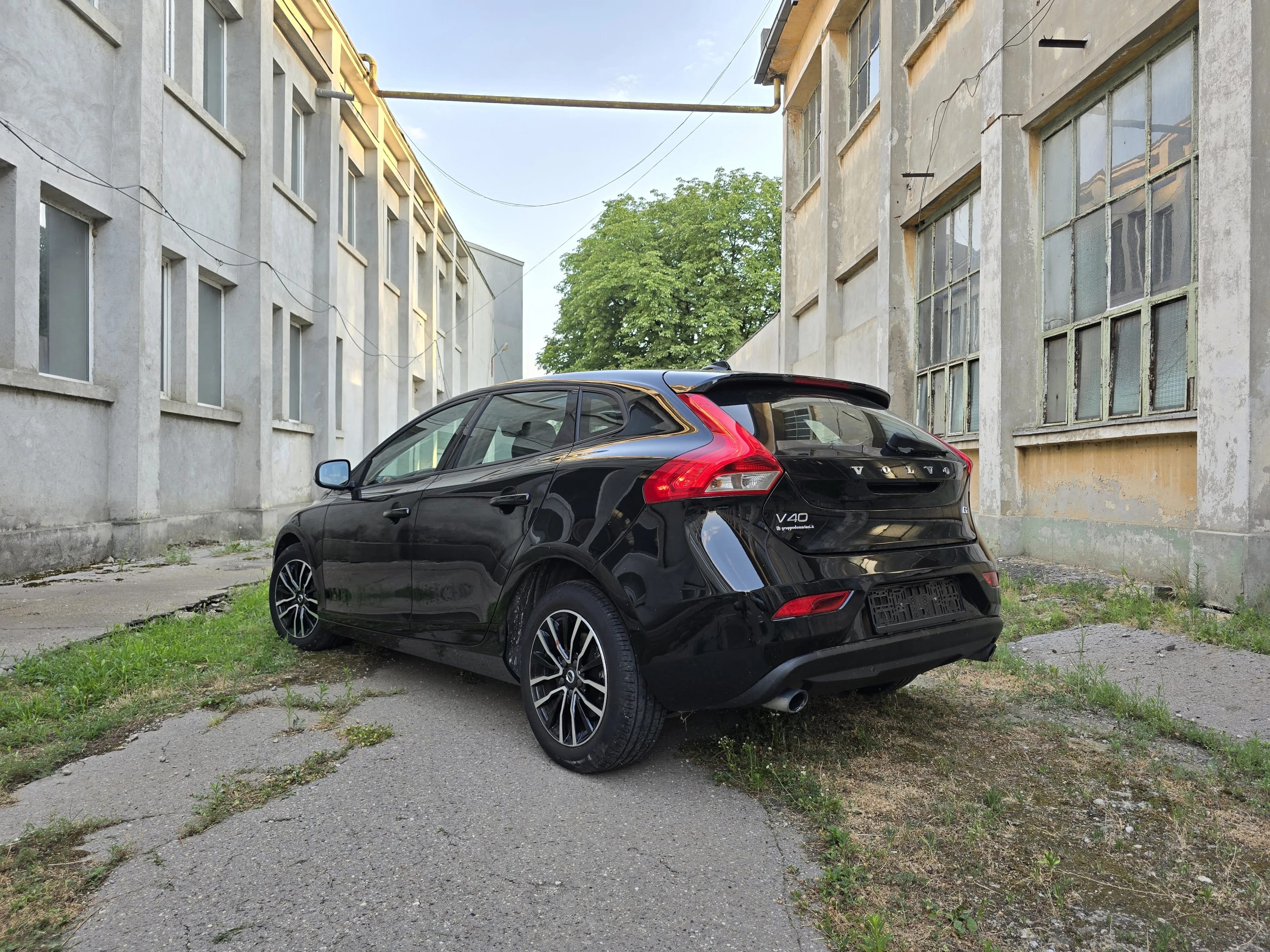 Volvo V40