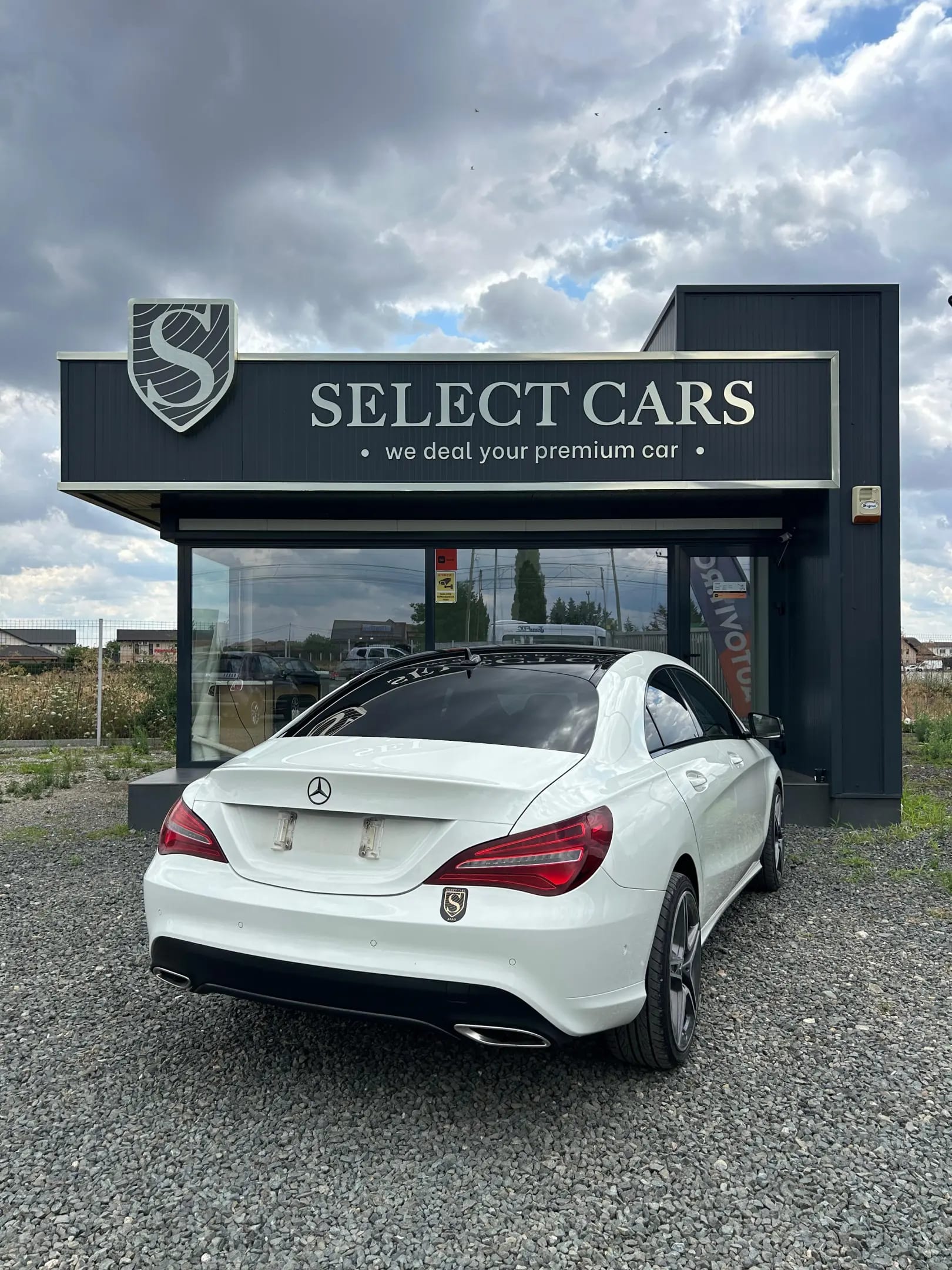 Mercedes-Benz CLA 200