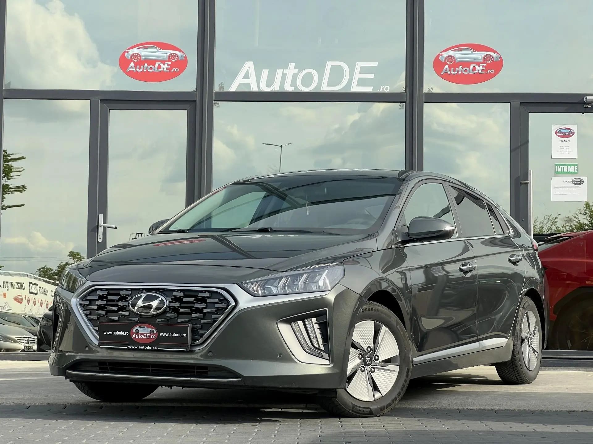 Hyundai IONIQ