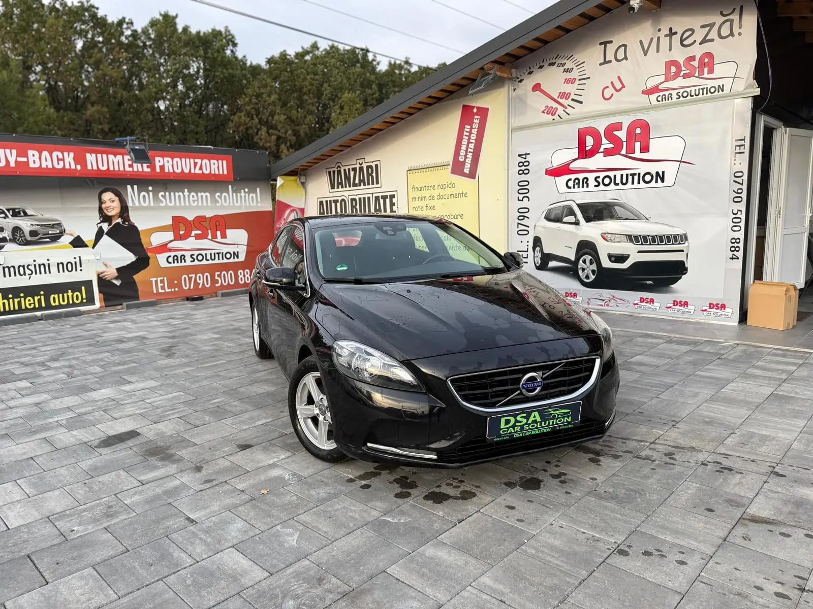 Volvo V40