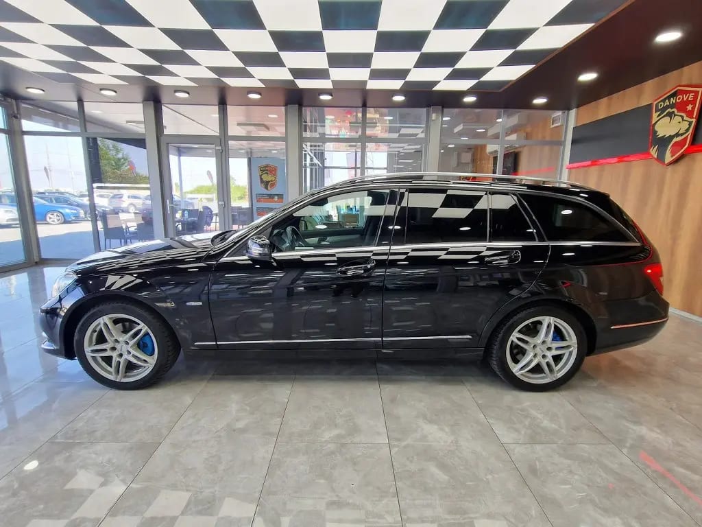 Mercedes-Benz C 220