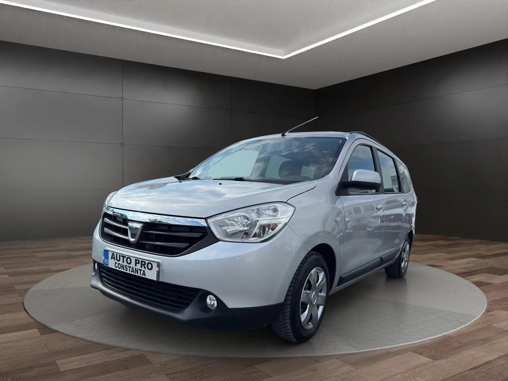 Dacia Lodgy