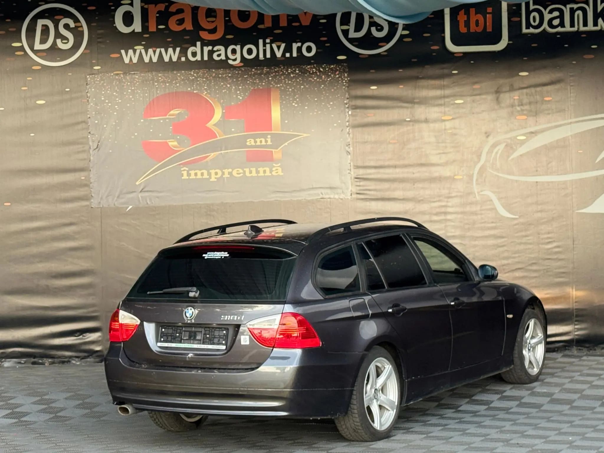 BMW 320