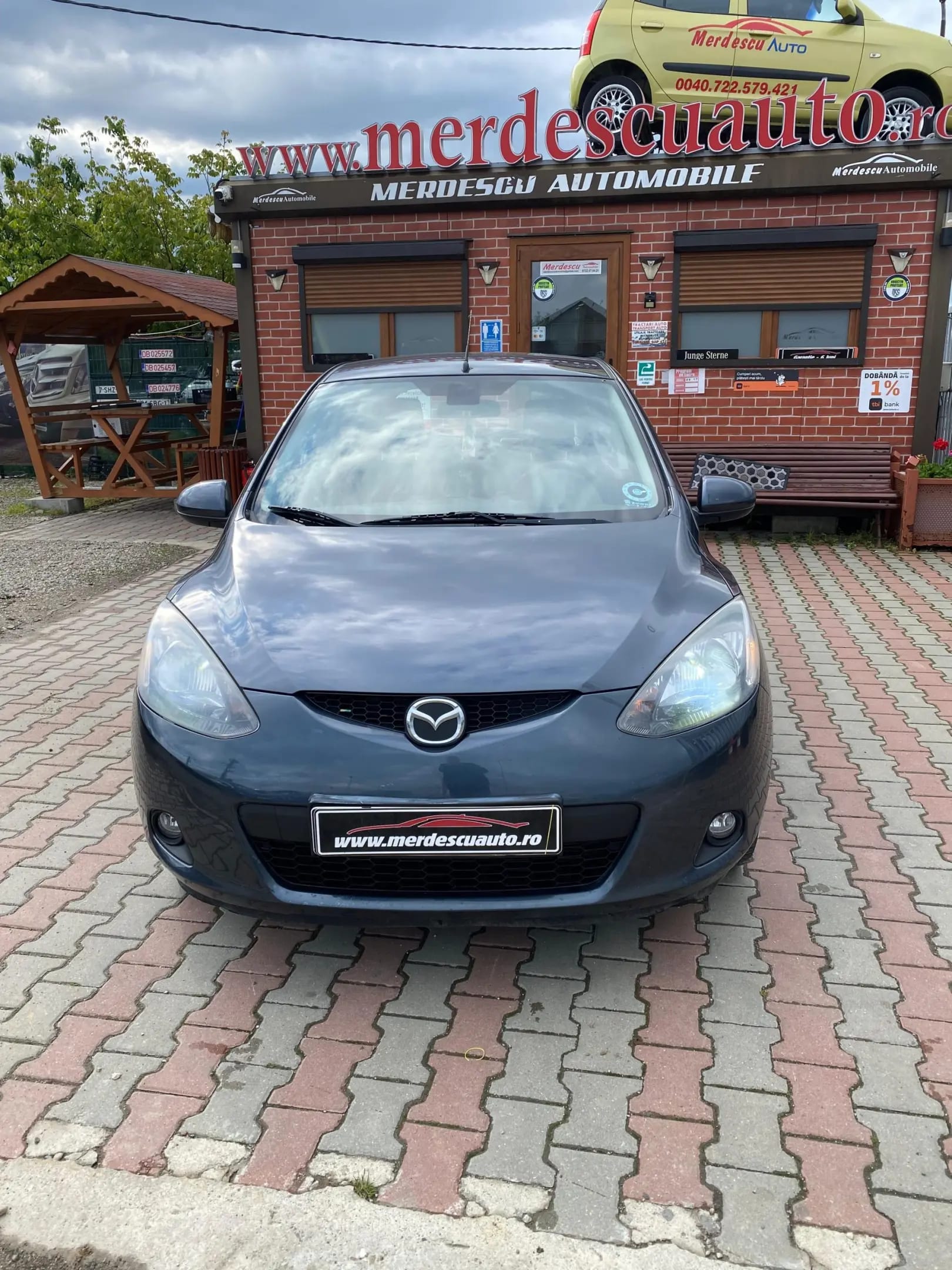 Mazda 2