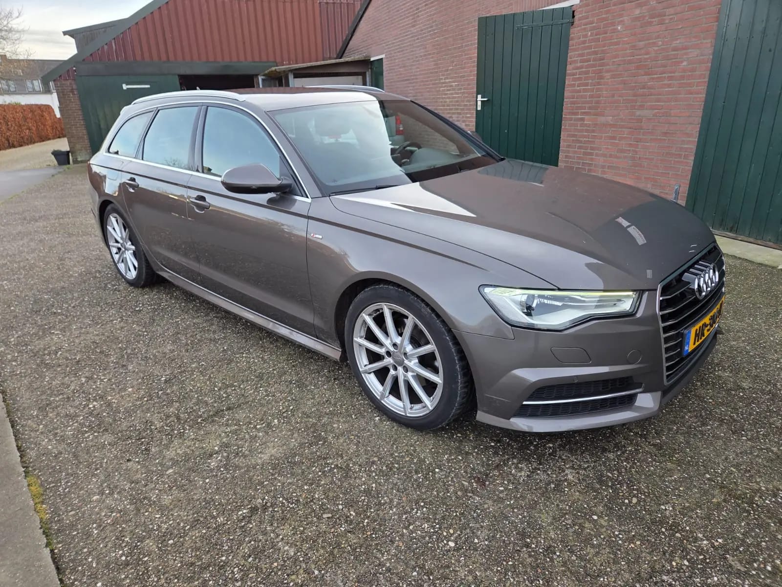 Audi A6