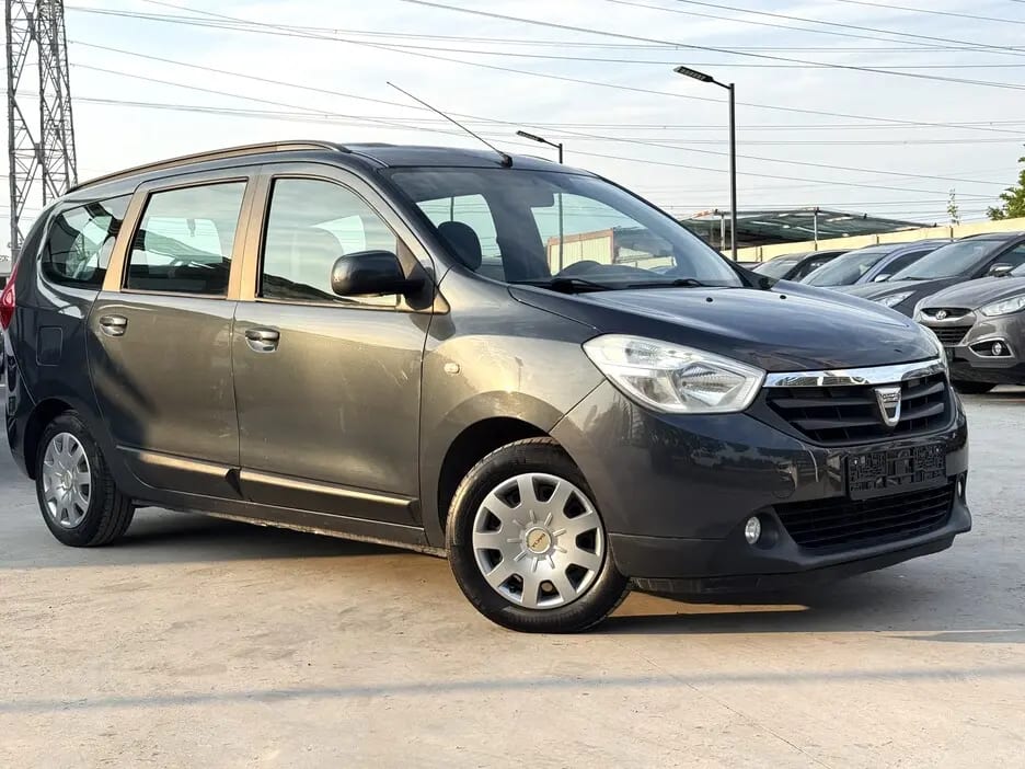Dacia Lodgy