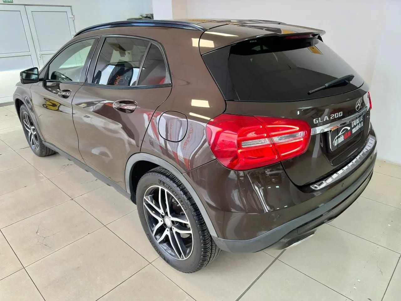 Mercedes-Benz GLA 200