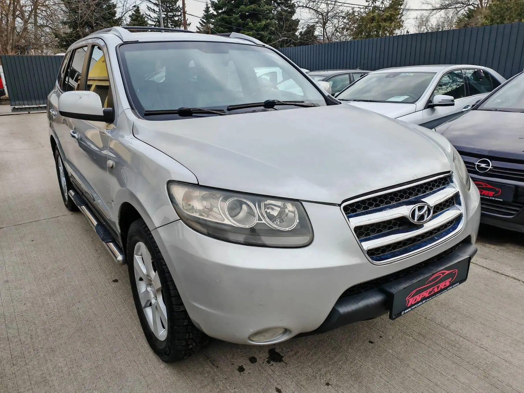 Hyundai SANTA FE