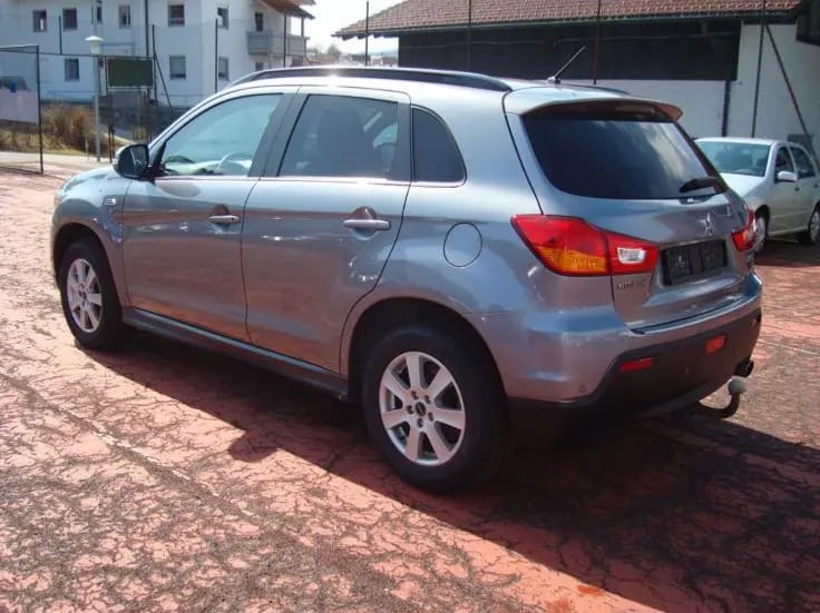 Mitsubishi ASX