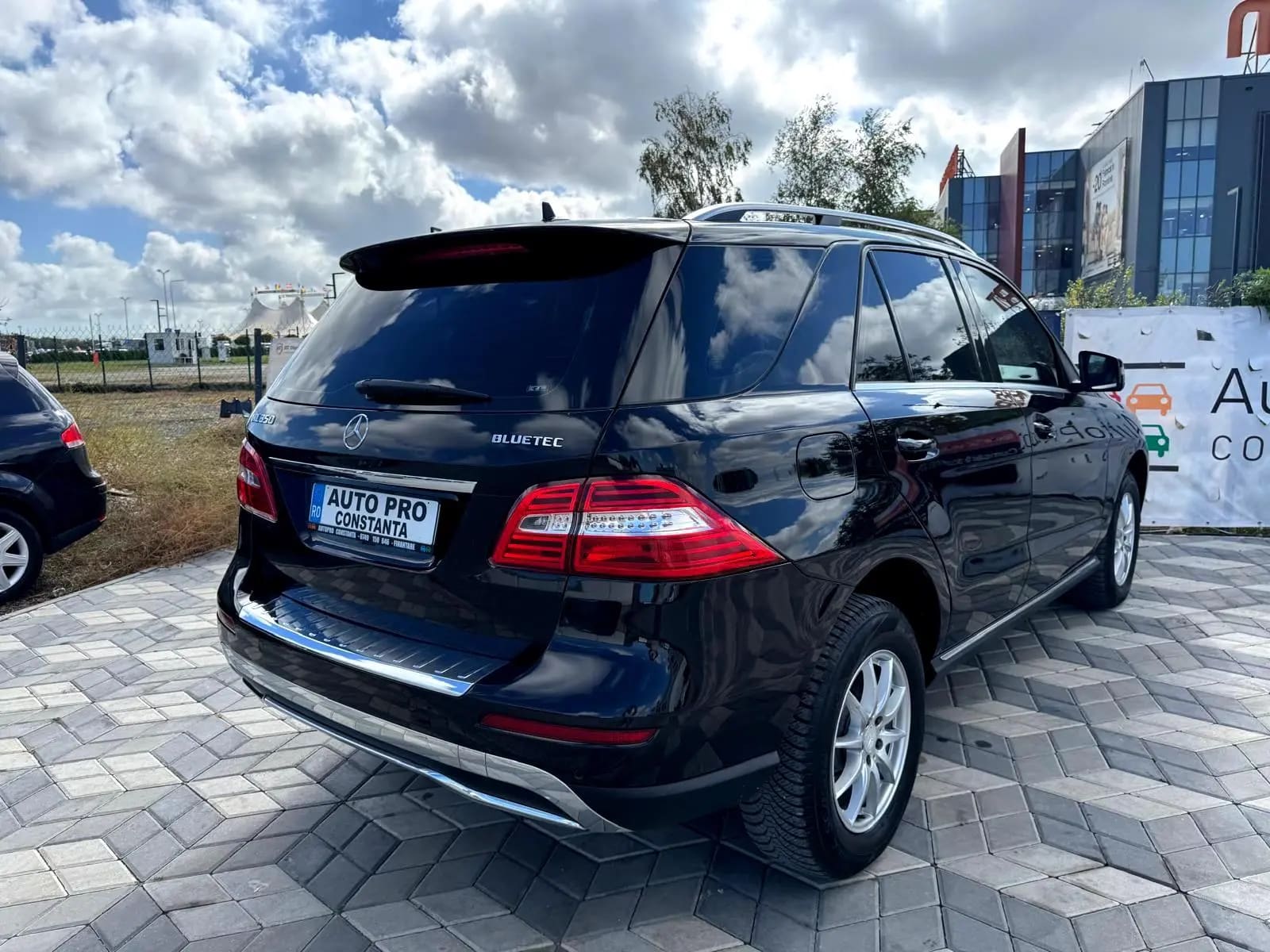 Mercedes-Benz ML 350