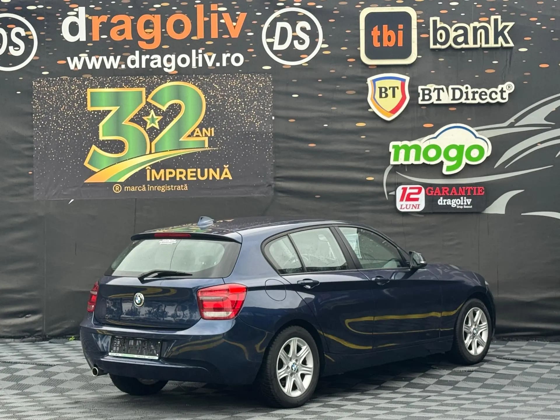 BMW 120