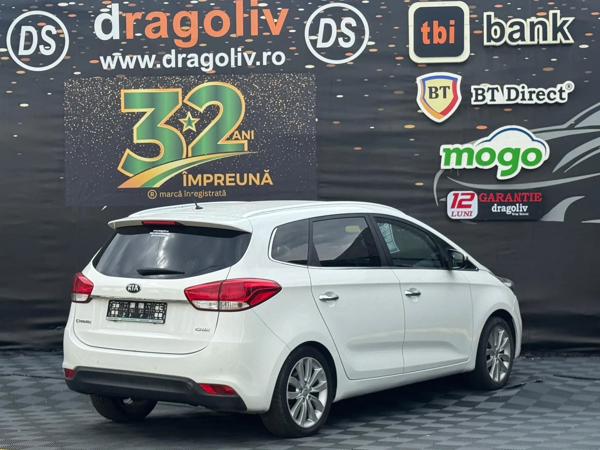 Kia Carens