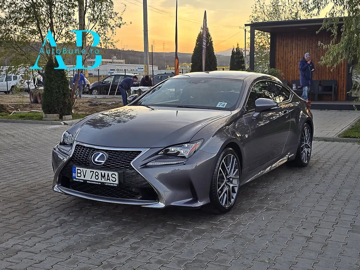 Lexus RC 300