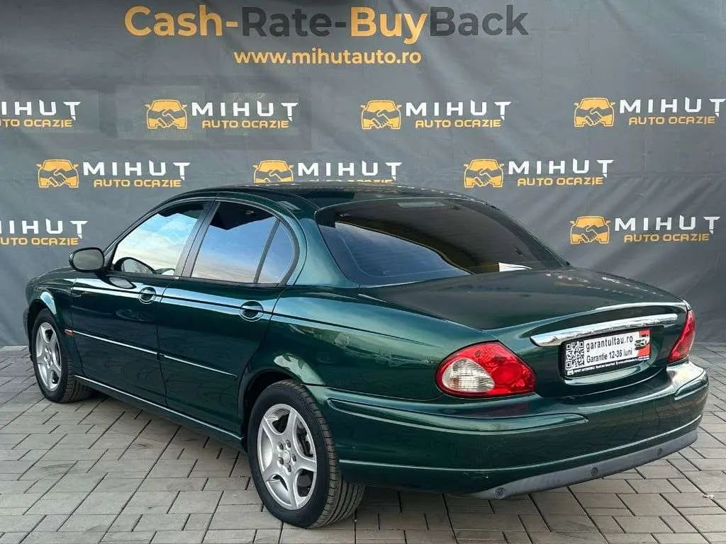 Jaguar X-Type