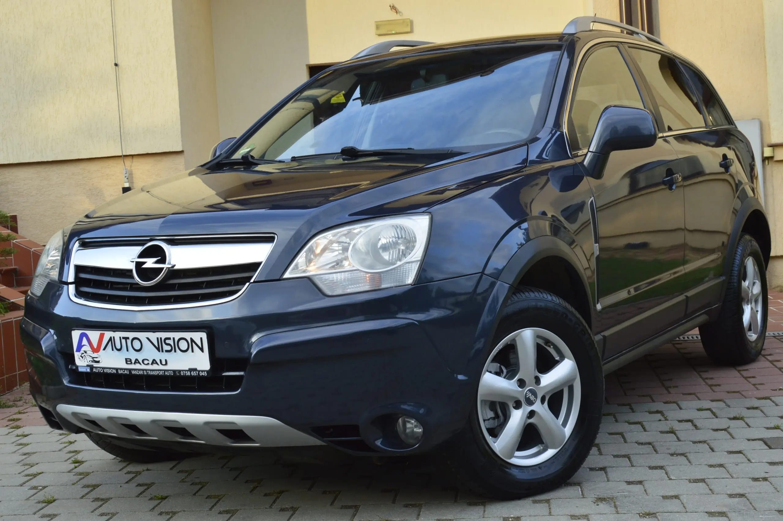 Opel Antara