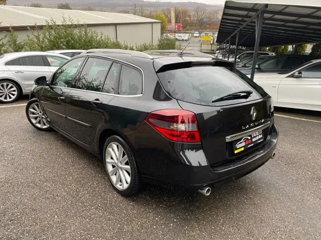Renault Laguna
