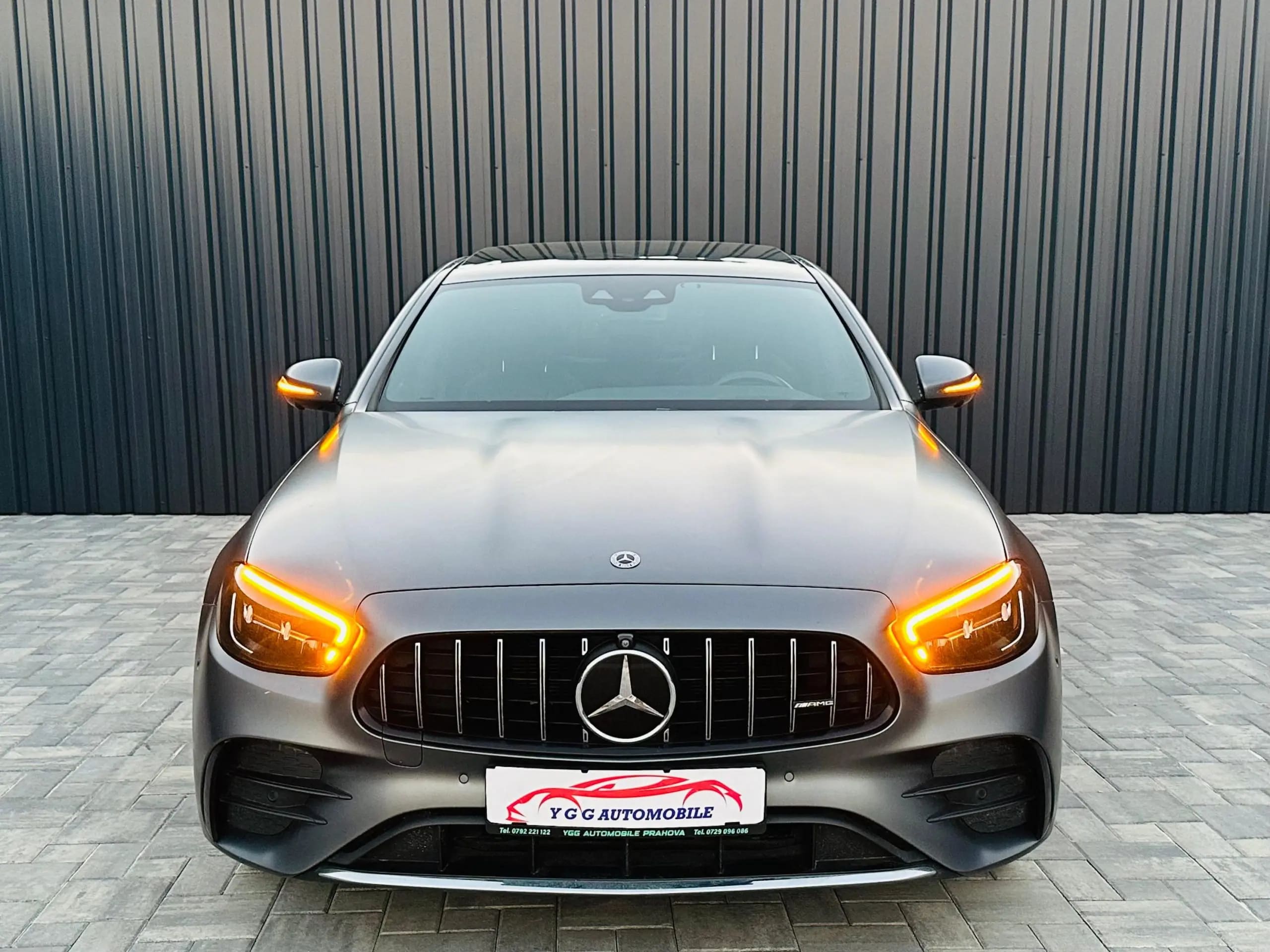 Mercedes-Benz E 300