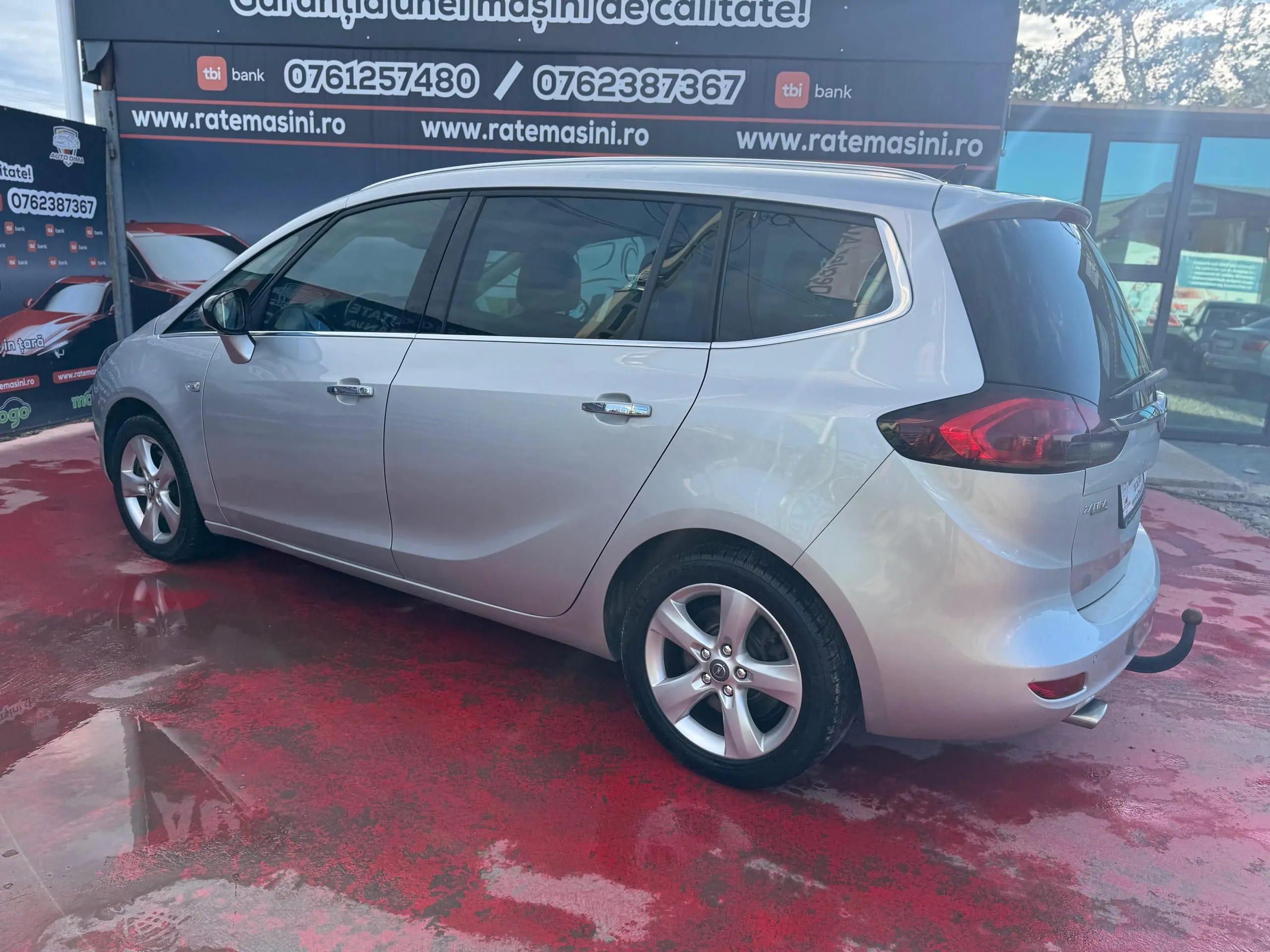 Opel Zafira
