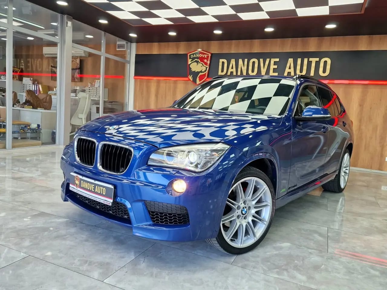 BMW X1