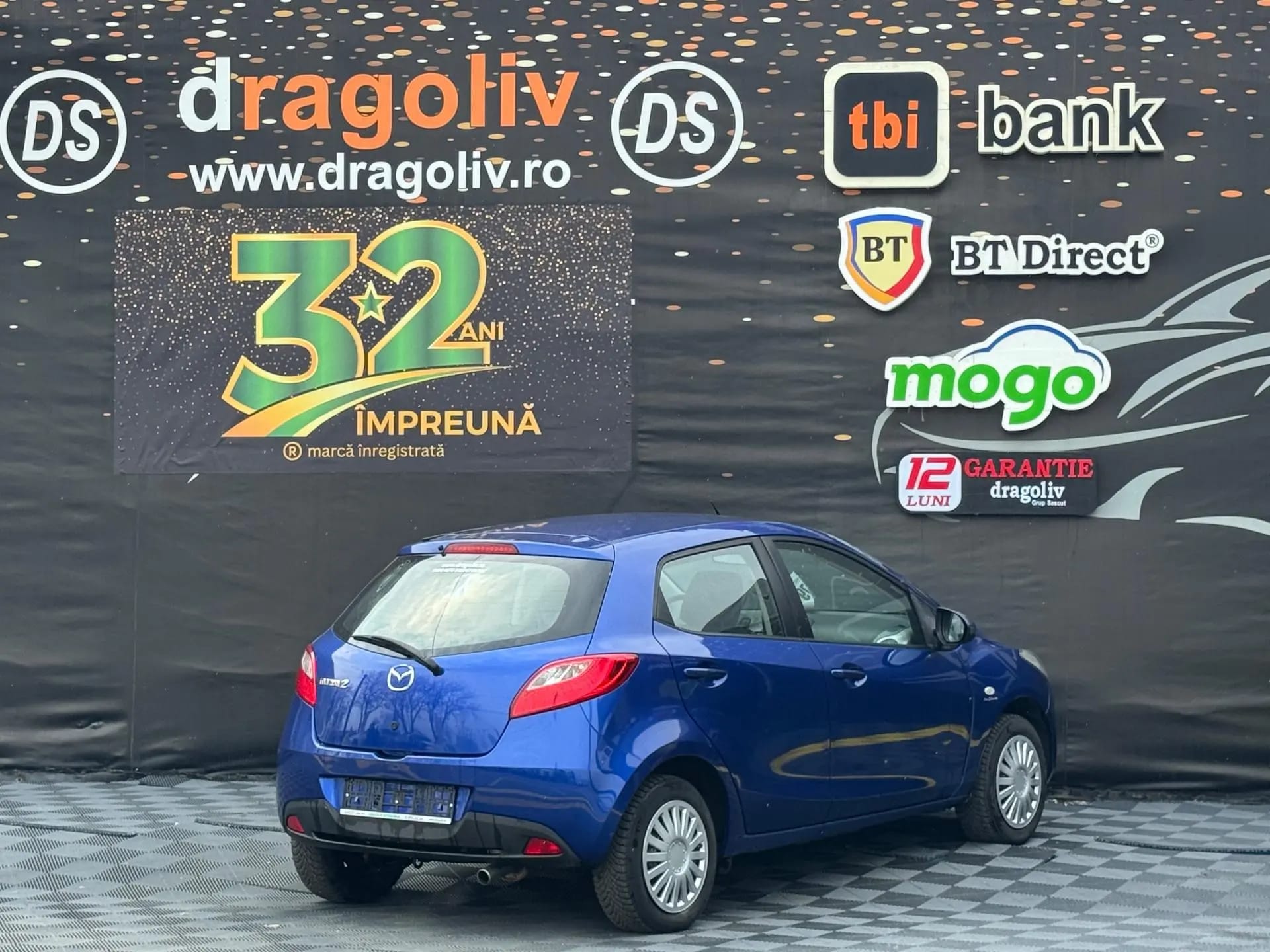 Mazda 2