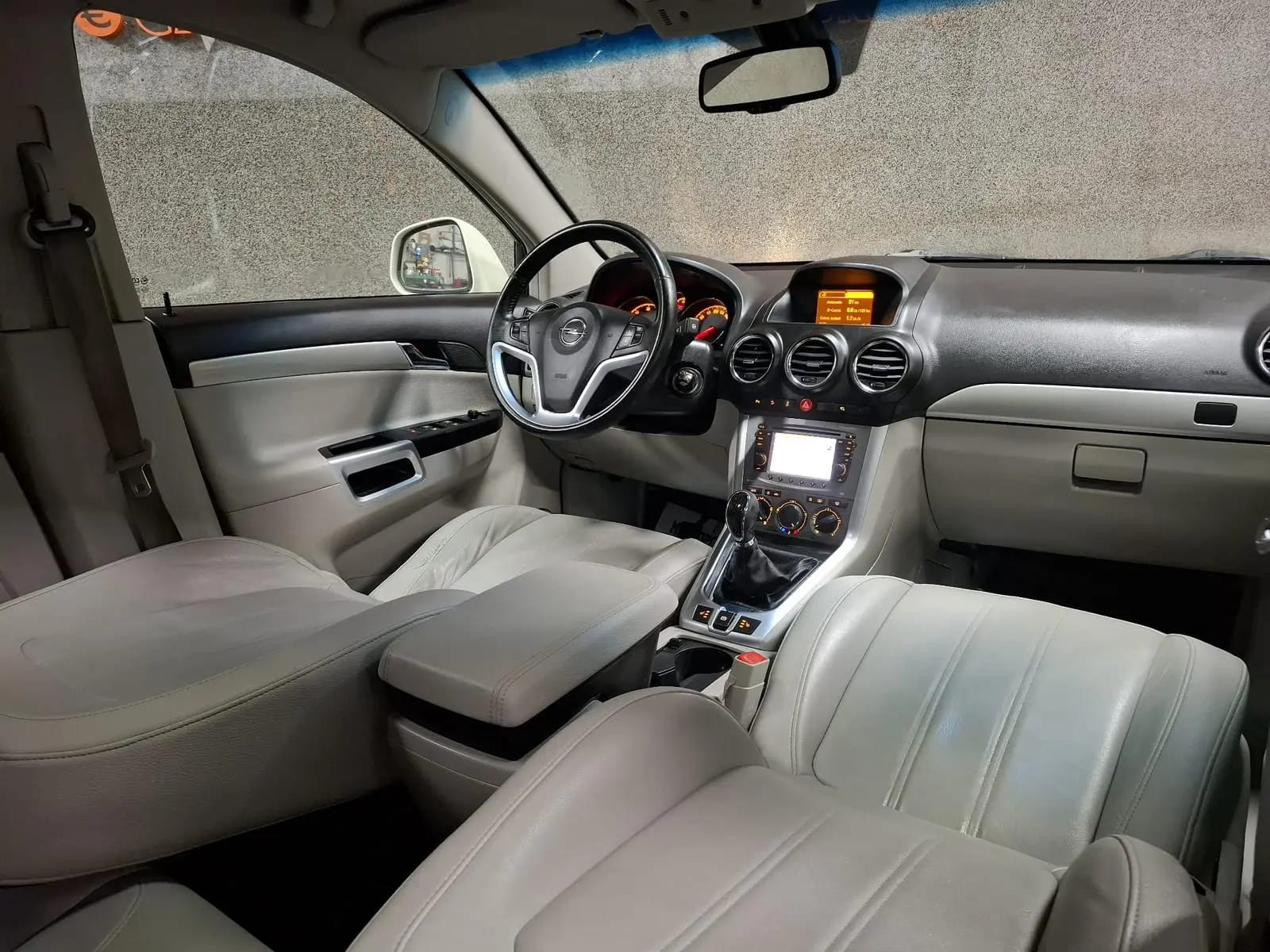Opel Antara
