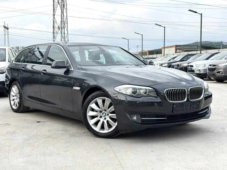 BMW 520