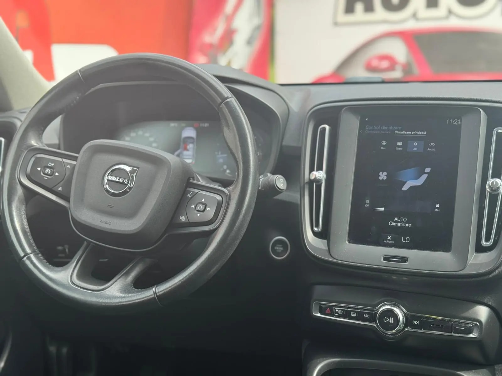 Volvo XC40